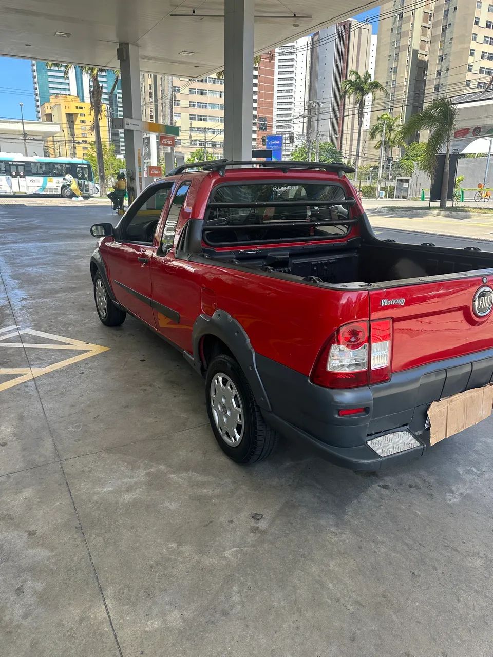 Fiat Strada Working Celeb.1.4 Fire Flex 8V CE 2013 - Foto 3