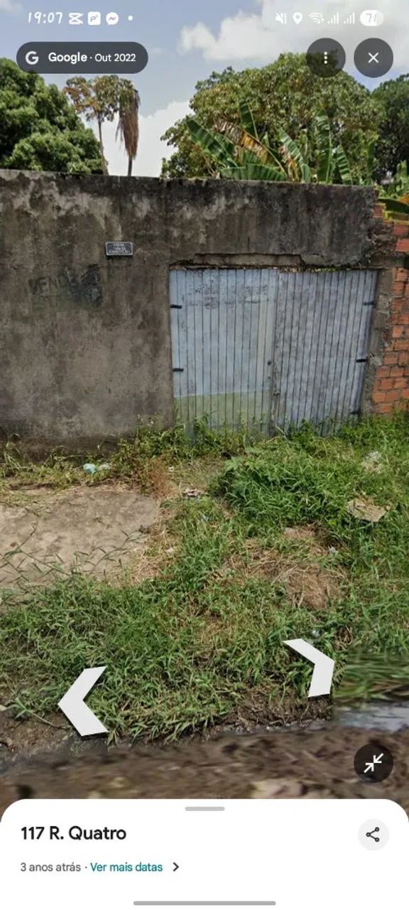 Vende-se uma casa com terreno 30×11