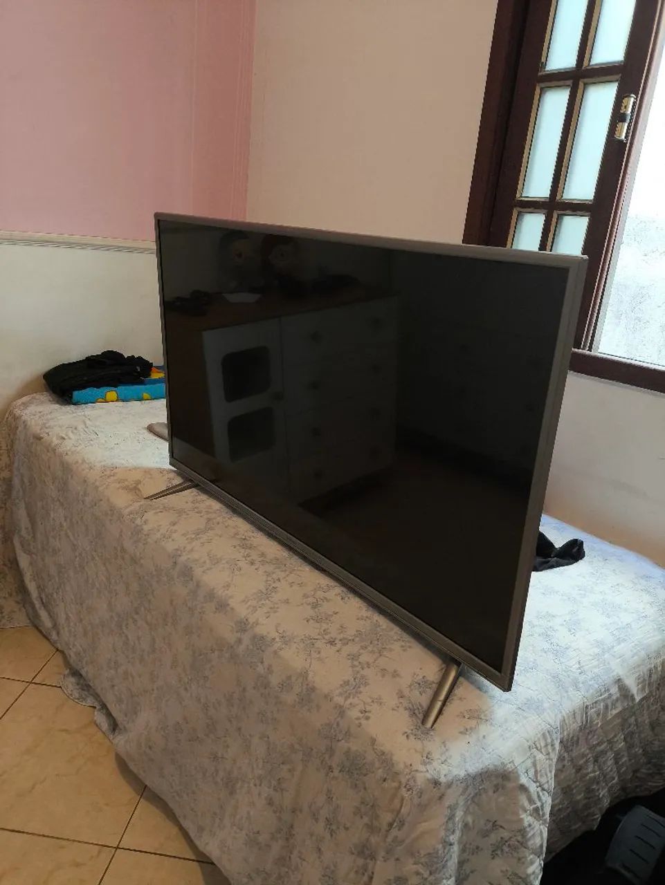 Vendo Smart TV Semp 42 polegadas - Foto 2