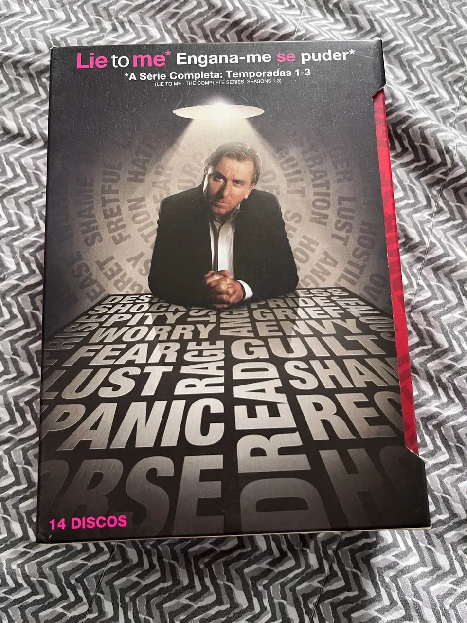 Lie to me: A série completa com 14 discos. - Foto 2