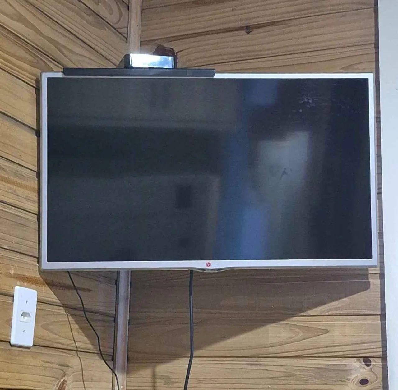 Vendo TV LG 32 polegadas 