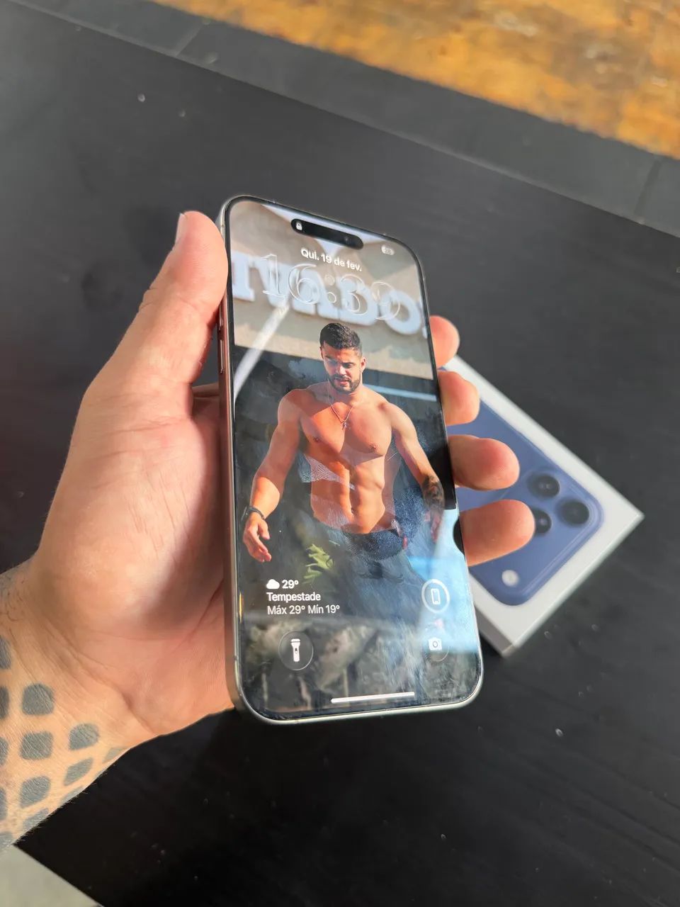 iPhone 15 pro max 256 titanium  - Foto 5