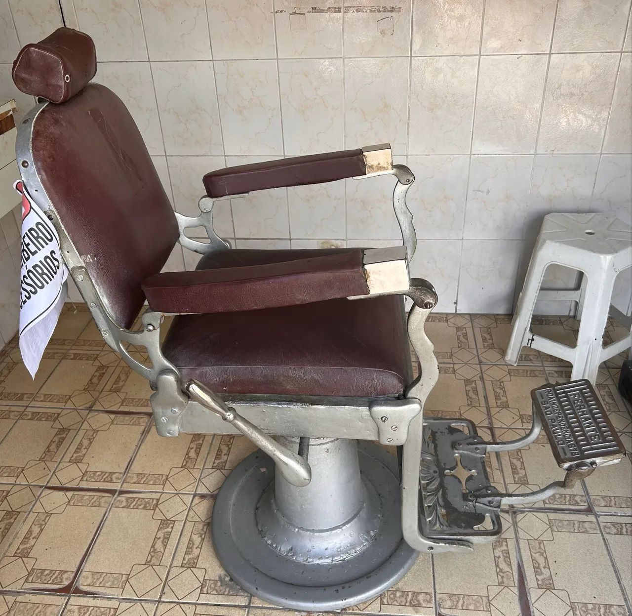Cadeira de barbearia 