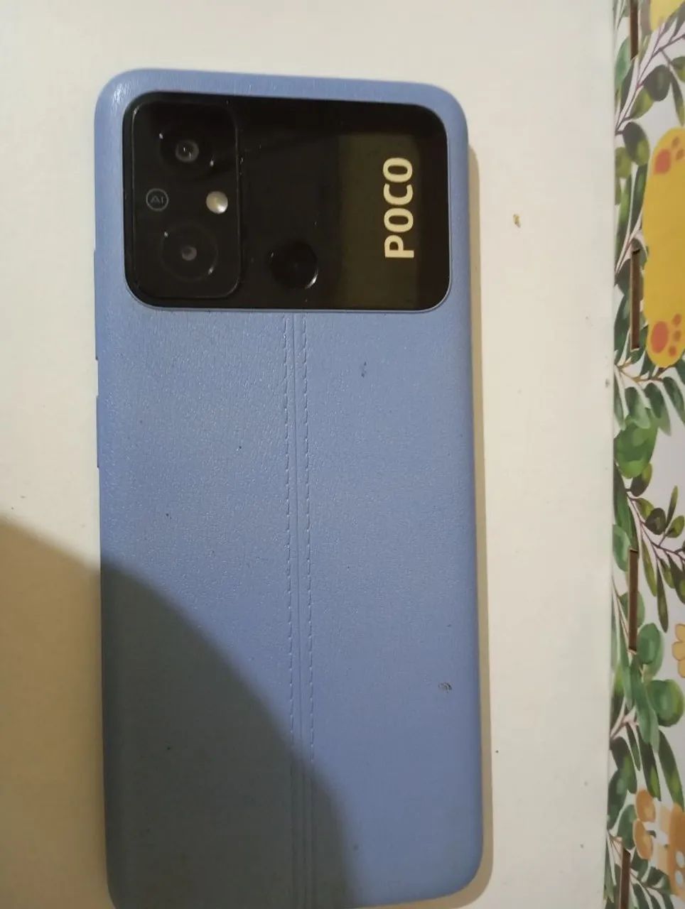 Vende-se celular poco c55