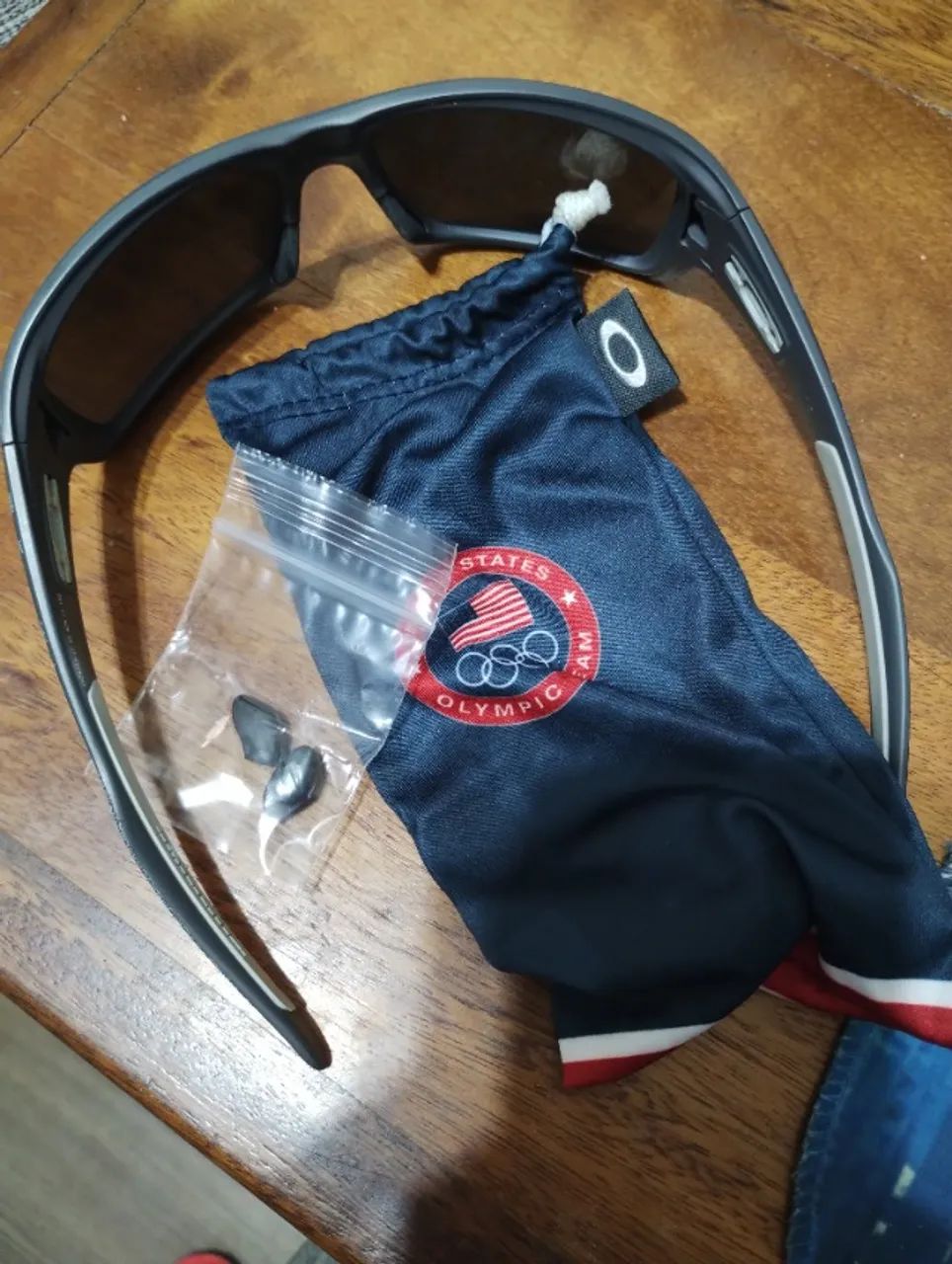 ÓCULOS DE SOL OAKLEY TURBINE - ACEITO OFERTA - Foto 4