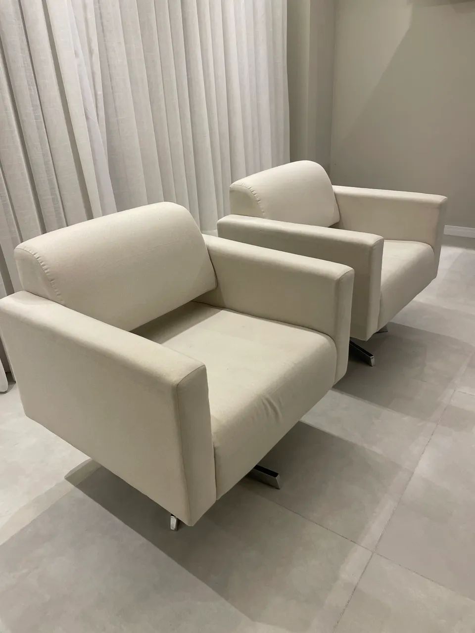 Poltronas giratórias  - Foto 4