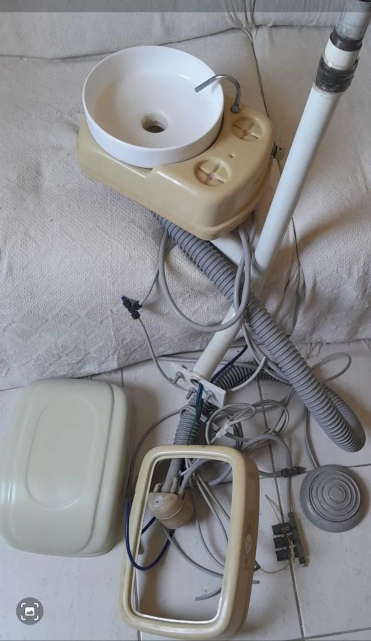 Cadeira odontológica usada  - Foto 4