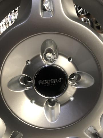 Roda Rodera Aro 17 Tala 8 Furação 4x100 - Foto 2