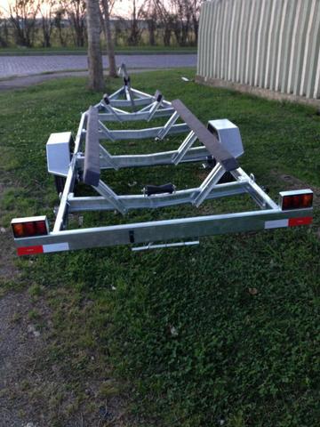 Carretinha para Barco 5 M
