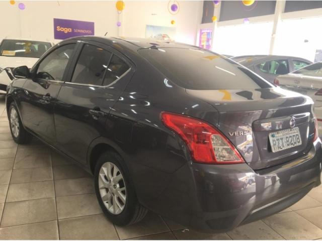 NISSAN VERSA 1.6 16V FLEXSTART SV 4P 2017 - Foto 4