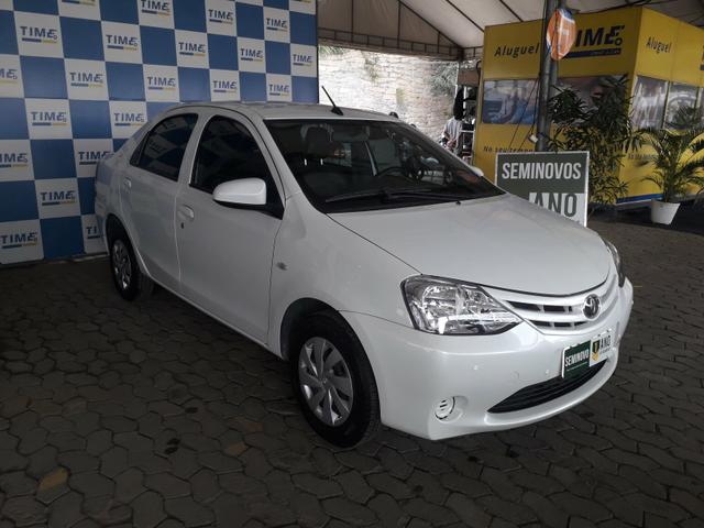 Toyota Etios 1.5x 2016/2017 aut - Foto 2