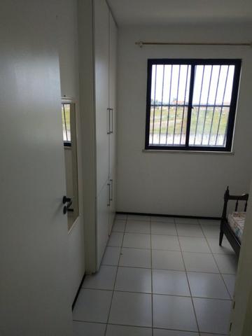 Apartamento com 03 dormitórios em frente ao Chico do Caranguejo Cumbuco - Foto 11