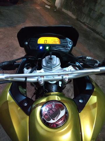 Vendo ou troco por moto ou carro do meu interesse mais quero volta ou coisa na outra - Foto 2