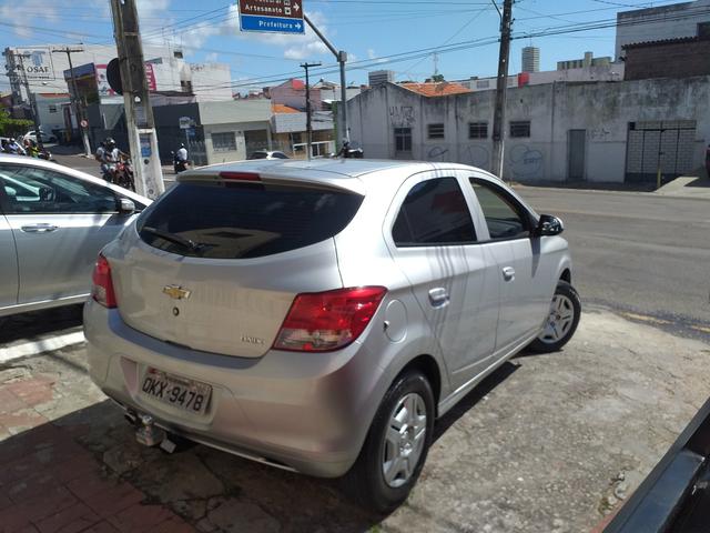Onix 1.0 ls 2016 o mais Novo do estado de Sergipe - Foto 5
