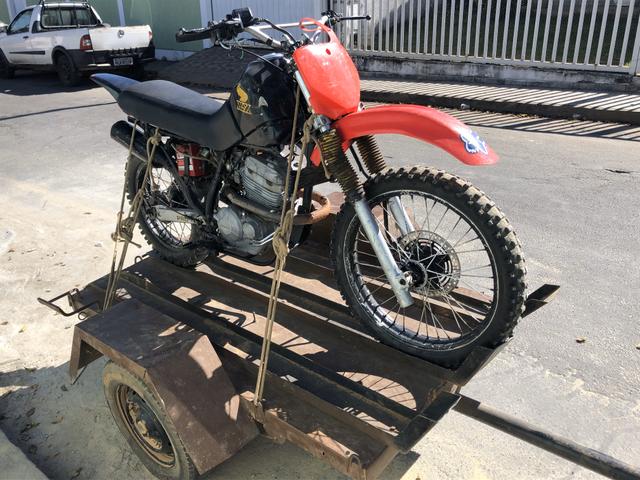 Moto de trilha xlx com motor de xre 300 + carrentinha - Foto 5