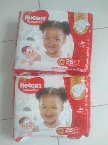 2 pacotes de fraldas huggies supreme care - Foto 3