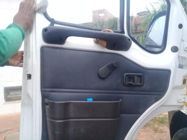 Van Peugeot Box Escolar - Foto 2