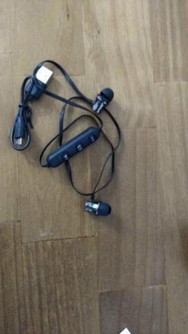 Fone via bluetooth novo