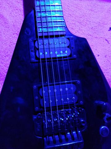 Guitarra cort fly v - Foto 2