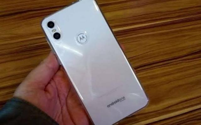 Moto one 64 GB troco em Xbox one
