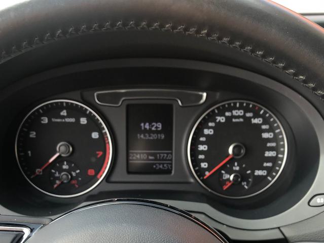 AUDI Q3 2017/2018 1.4 TFSI ATTRACTION FLEX 4P S TRONIC - Foto 7