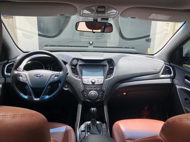 Hyundai Grand Santa Fé - Foto 8