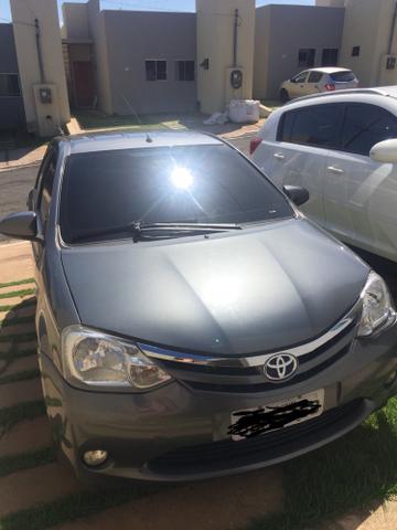 Etios Hatch XLS 1.5 - Foto 2