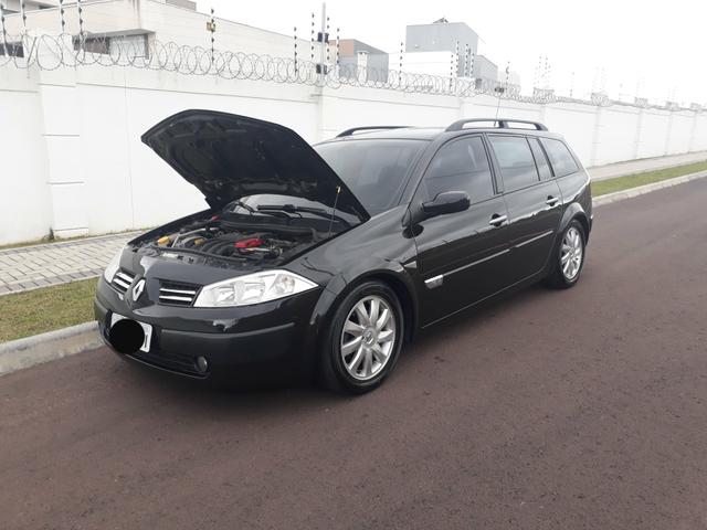 Megane - Foto 2