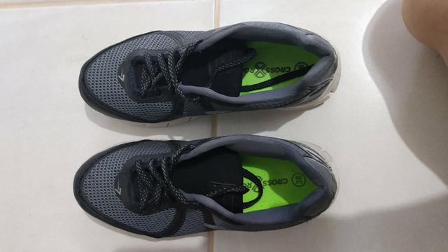 tenis cross road é bom