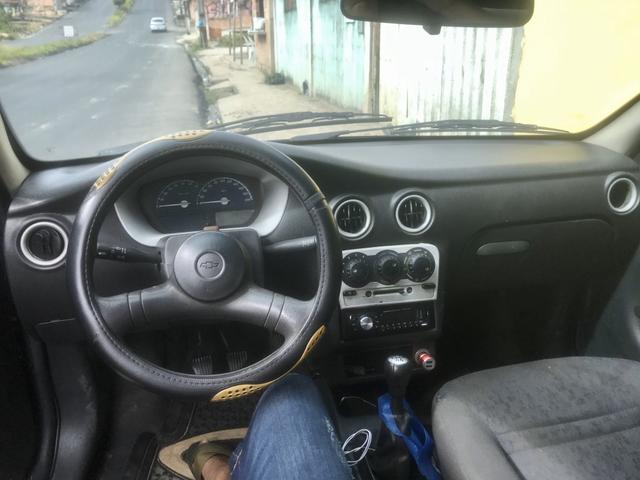Celta 1.4 em bem conservado - Foto 4