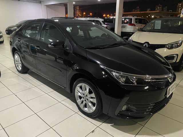 COROLLA XEI 2018 (26.000km) AUTOMÁTICO - Foto 3