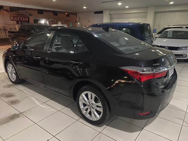 COROLLA XEI 2018 (26.000km) AUTOMÁTICO - Foto 6