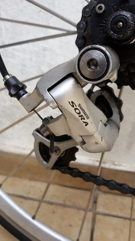 Bicicletas Speed Cannondale Usada - Foto 6