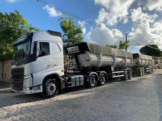 FH 540 6X4 2020 COM RODOCAÇAMBA