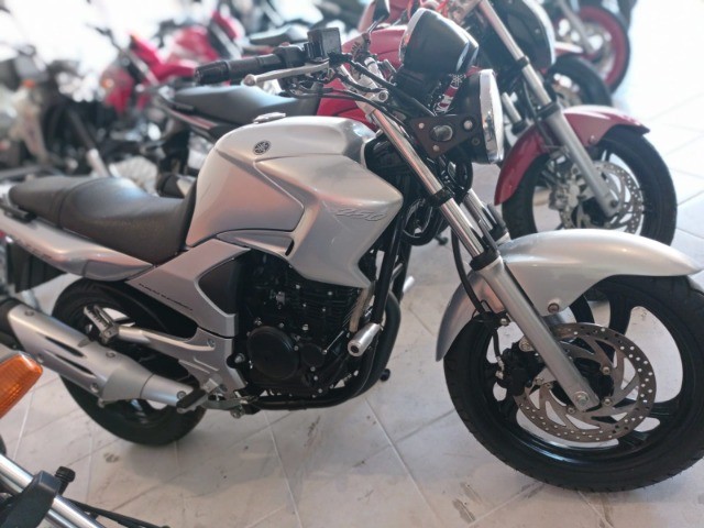 FAZER 250 2010