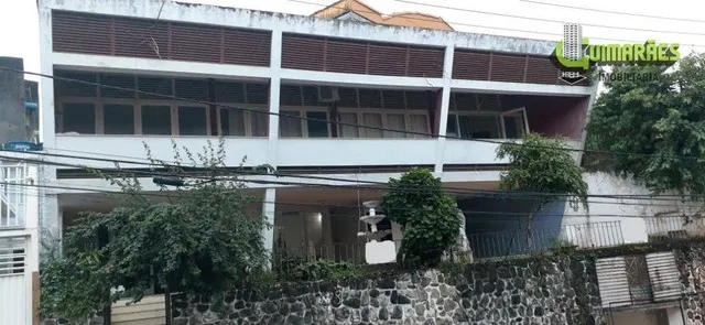 Casa com 5 quartos à venda, por R$ 740.000 - Nazaré - Salvador/BA