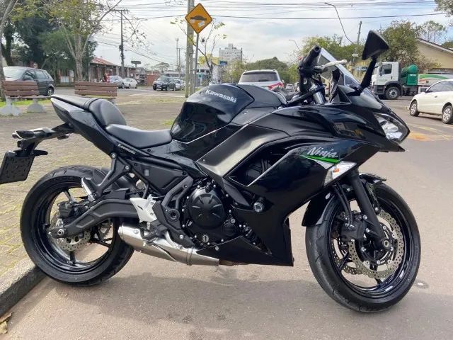 Ninja 650R 2021