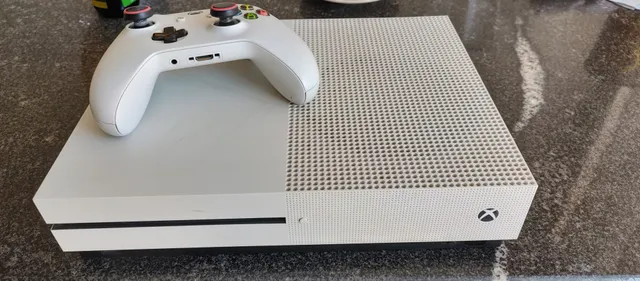 Xbox one s com fortnite  +236 anúncios na OLX Brasil