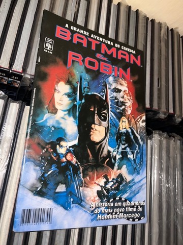 Batman e Robin adaptação oficial em quadrinhos 1997 - Foto 3