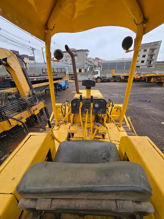 Trator de Esteira Fiatallis AD7B - R$79.990,00 - Foto 4