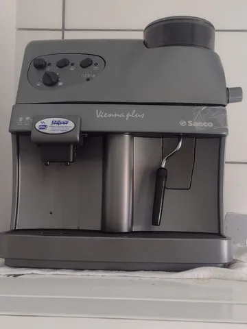 Maquina de cafe automatica saeco