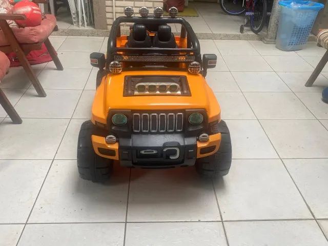 Jeep Elétrico Wrangler R/c Laranja 12v - Bandeirante