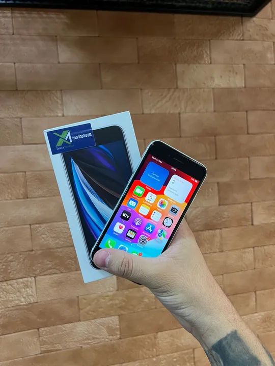 iPhone SE 2020 com garantia pronta entrega / avance  - Foto 2