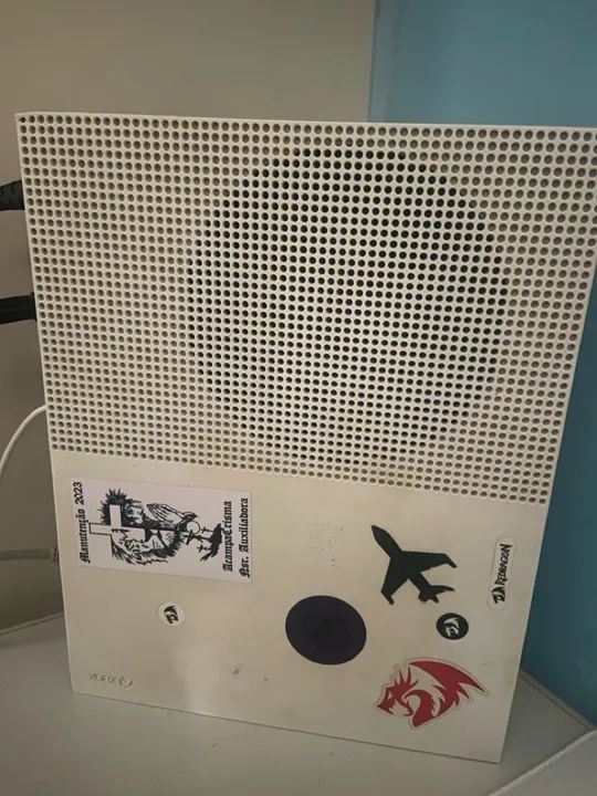 Xbox one S 1TB seminovo 