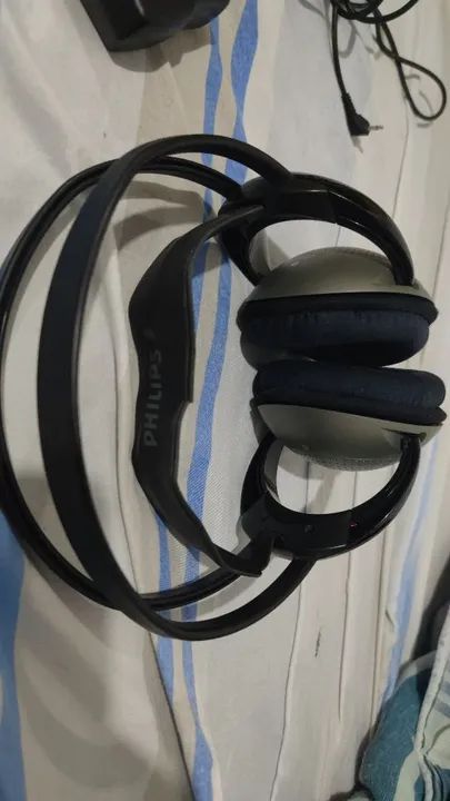 Fone de ouvido sem fio Philips shc 2000  - Foto 2