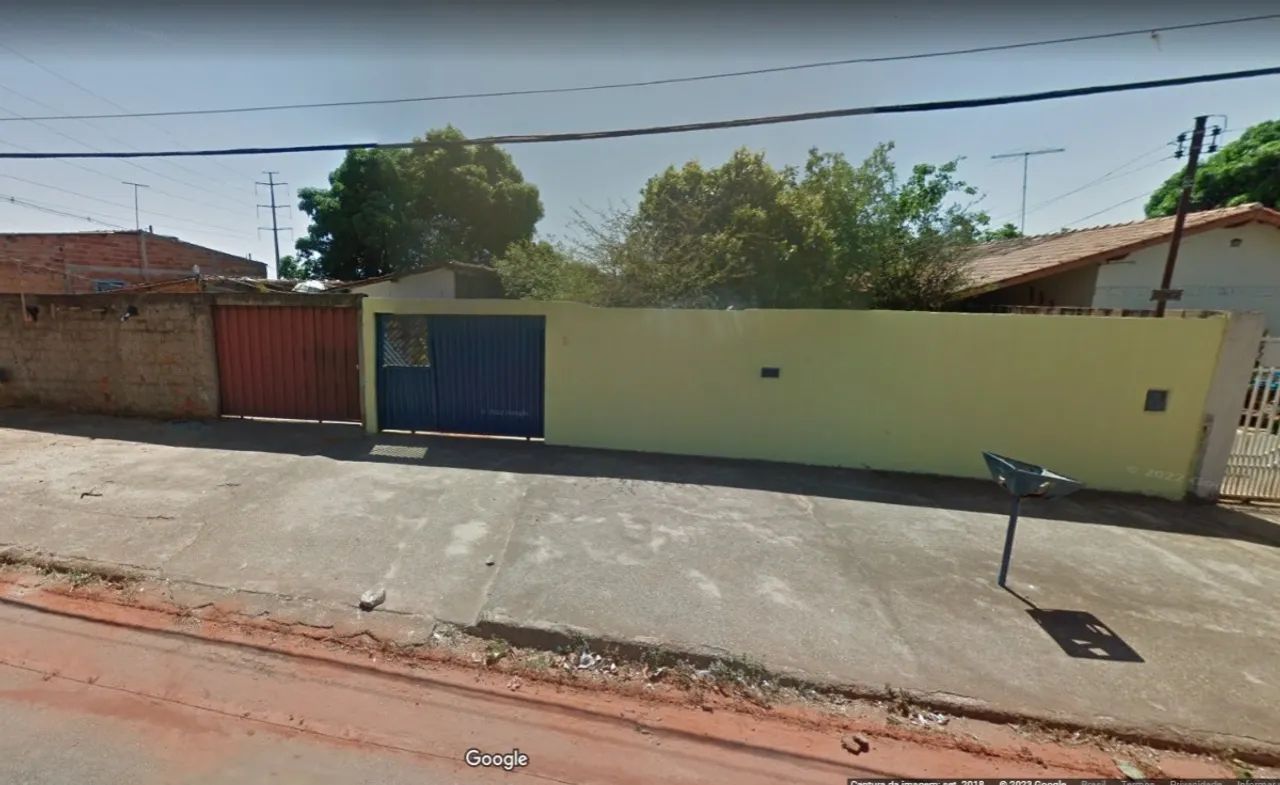 Casa Garavelo Casa de Rua com 2 Quarto(s) e 1 banheiro(s) à Venda, 110 por R$ 200.000 no s