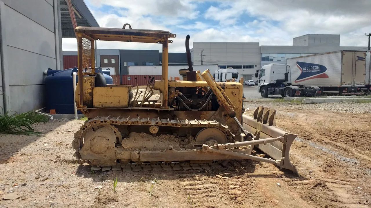 Trator Caterpillar D4D - Foto 3
