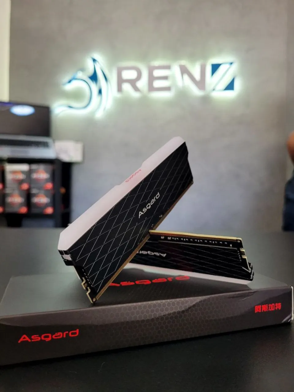 Memória RAM Asgard Loki RGB 2x8 16gb 3200mhz