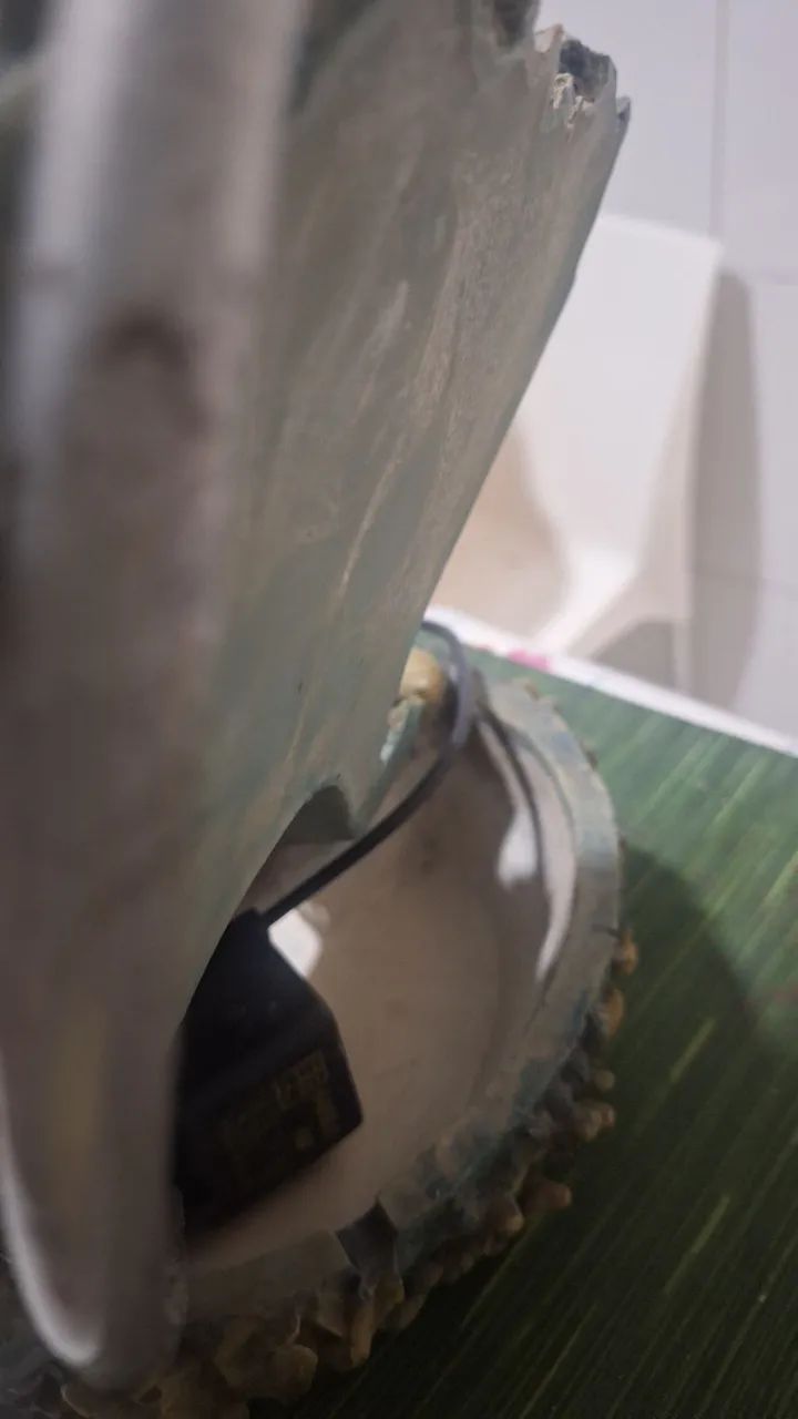 Fonte de água decorativa com golfinhos - Foto 4
