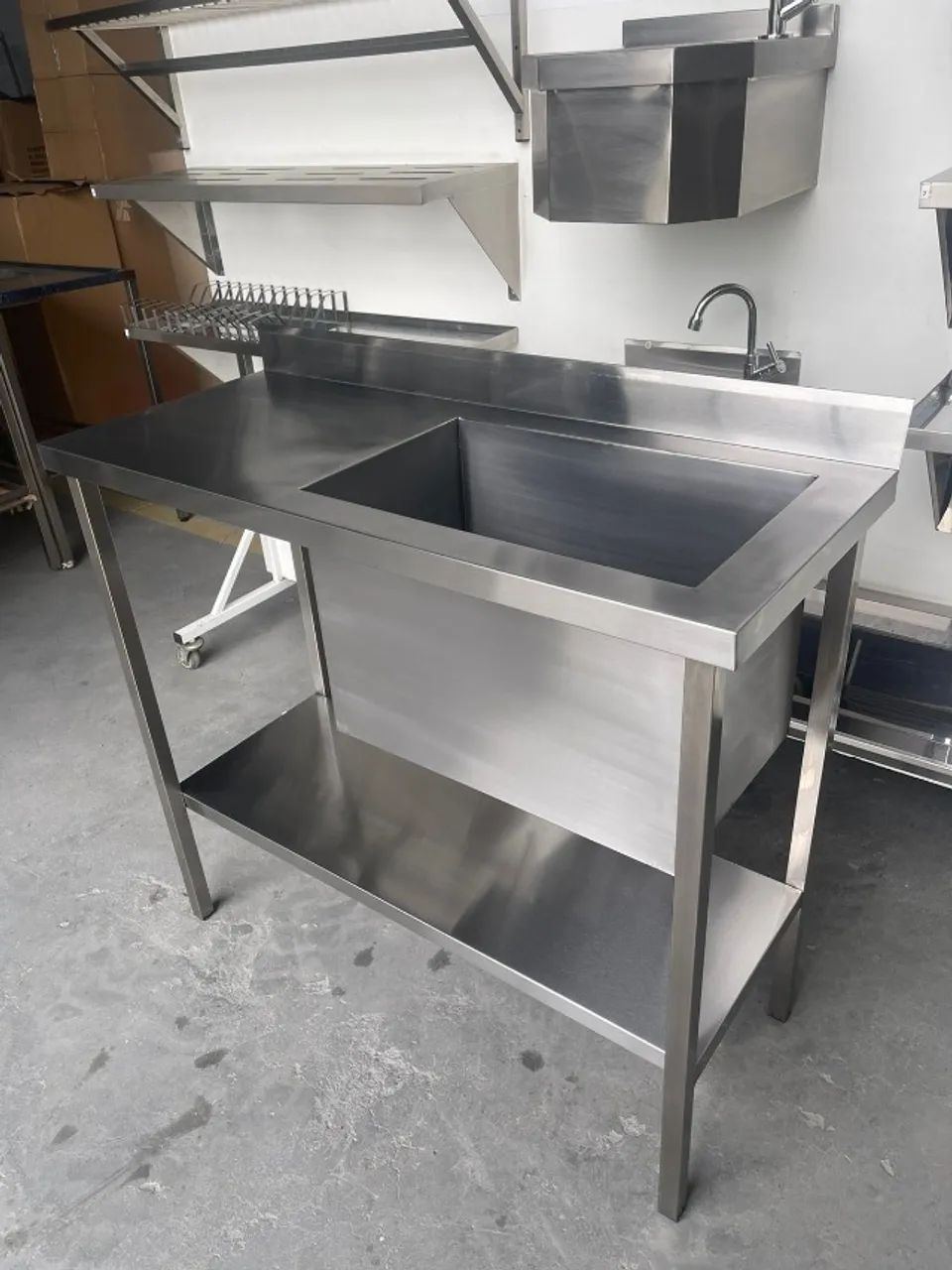 Pia inox industrial com 1 cuba tipo tanque - com prateleira lisa - Foto 3